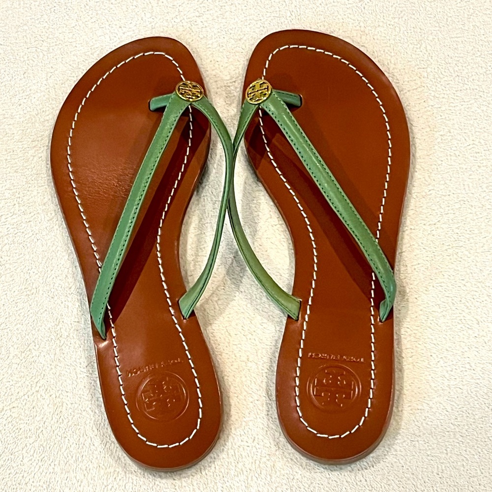 NWOT🌟 Tory Burch Leather Flip Flops